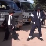 Remember That 7-Year-Old MJ Impersonator? Here He Is With His 5-Year-Old Brother Dancing To A Chinese Song