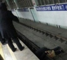 People Are All Right: Beijing Passengers Save Man Who Falls Onto Subway Track