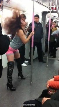 Wuhan subway pole dance girl 2