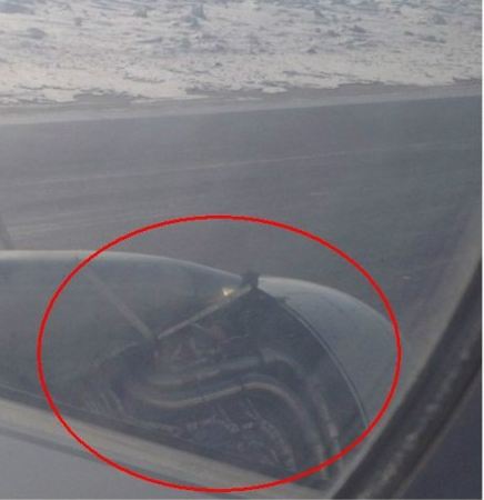 Plane wing unsafe
