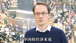 Foreign correspondent speaking Chinese