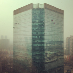 Window washers in Beijing