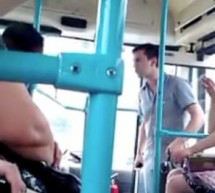 Foreigner Secretly Filmed Losing His Mind At Bus Driver In Chengdu