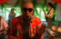 Friday Night Musical Outro: The Sound Stage Profiles Second Hand Rose