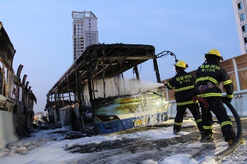 Xiamen bus fire kills 47b