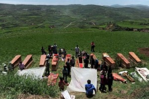 Burying the dead in Gansu