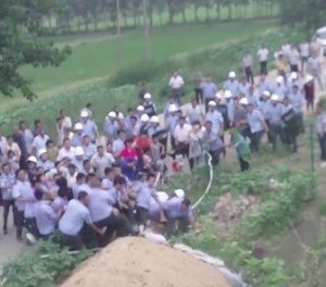 Chengguan brawl with villagers