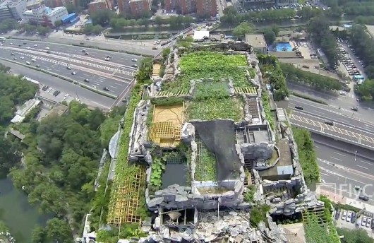Bird's-eye view of high-rise villa 4