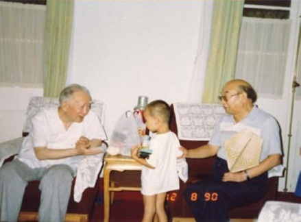 Bo Guagua as a child 9
