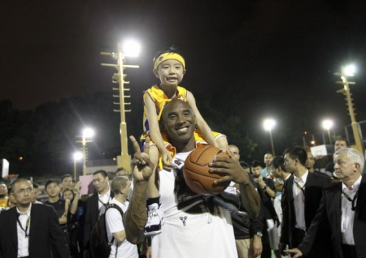 Kobe Bryant in China for 8th Nike tour