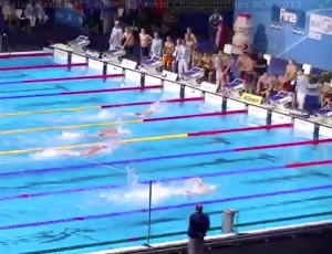 Sun Yang's ridiculous split in FINA freestyle relay