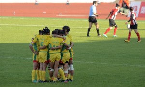 Beijing rugby players throw match