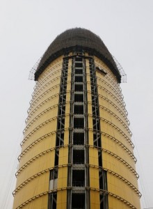 Gold-plated People's Daily penis building