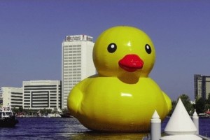 Giant counterfeit duck in Dubai